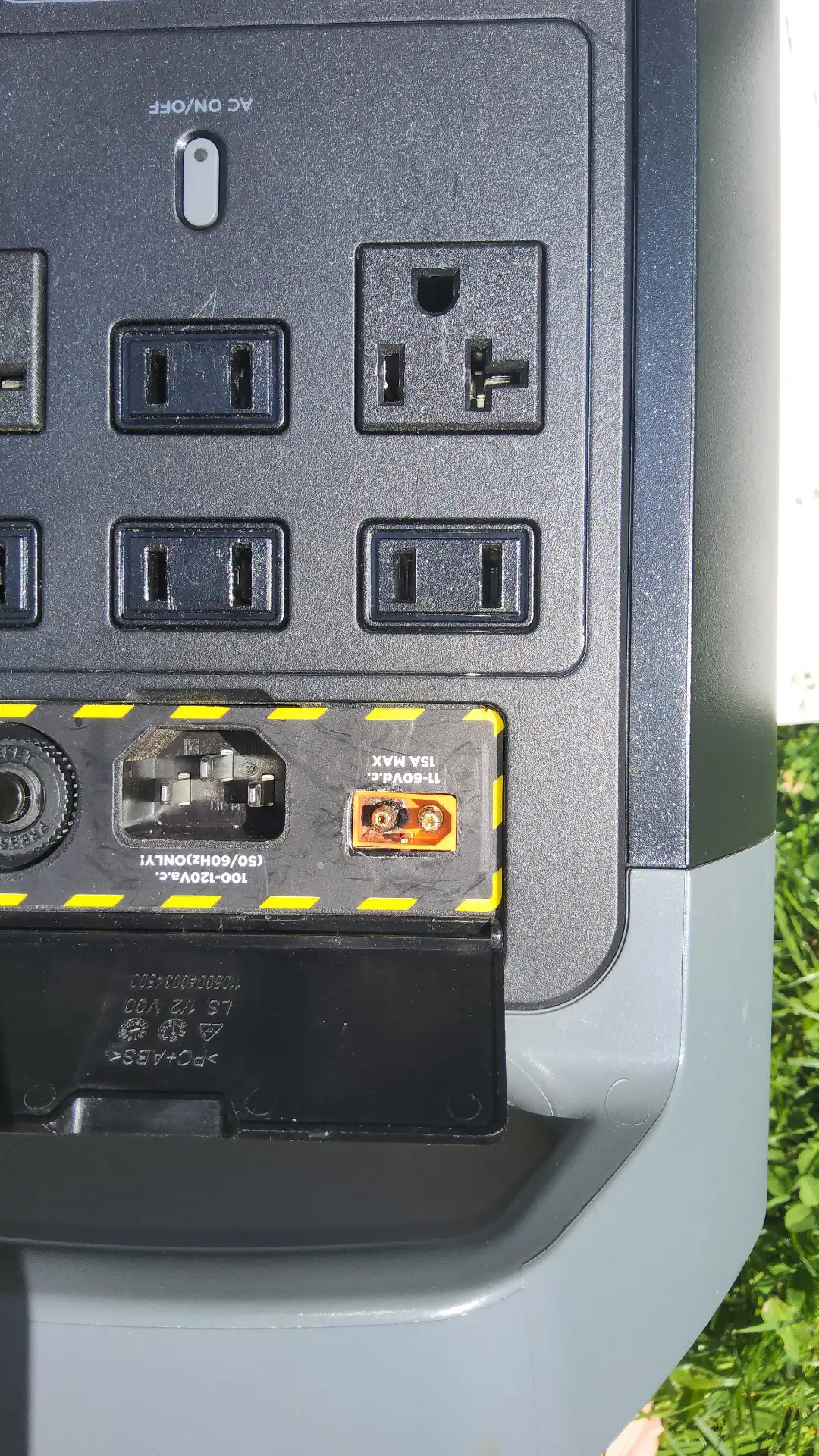 Solar charging cable plugs overheating