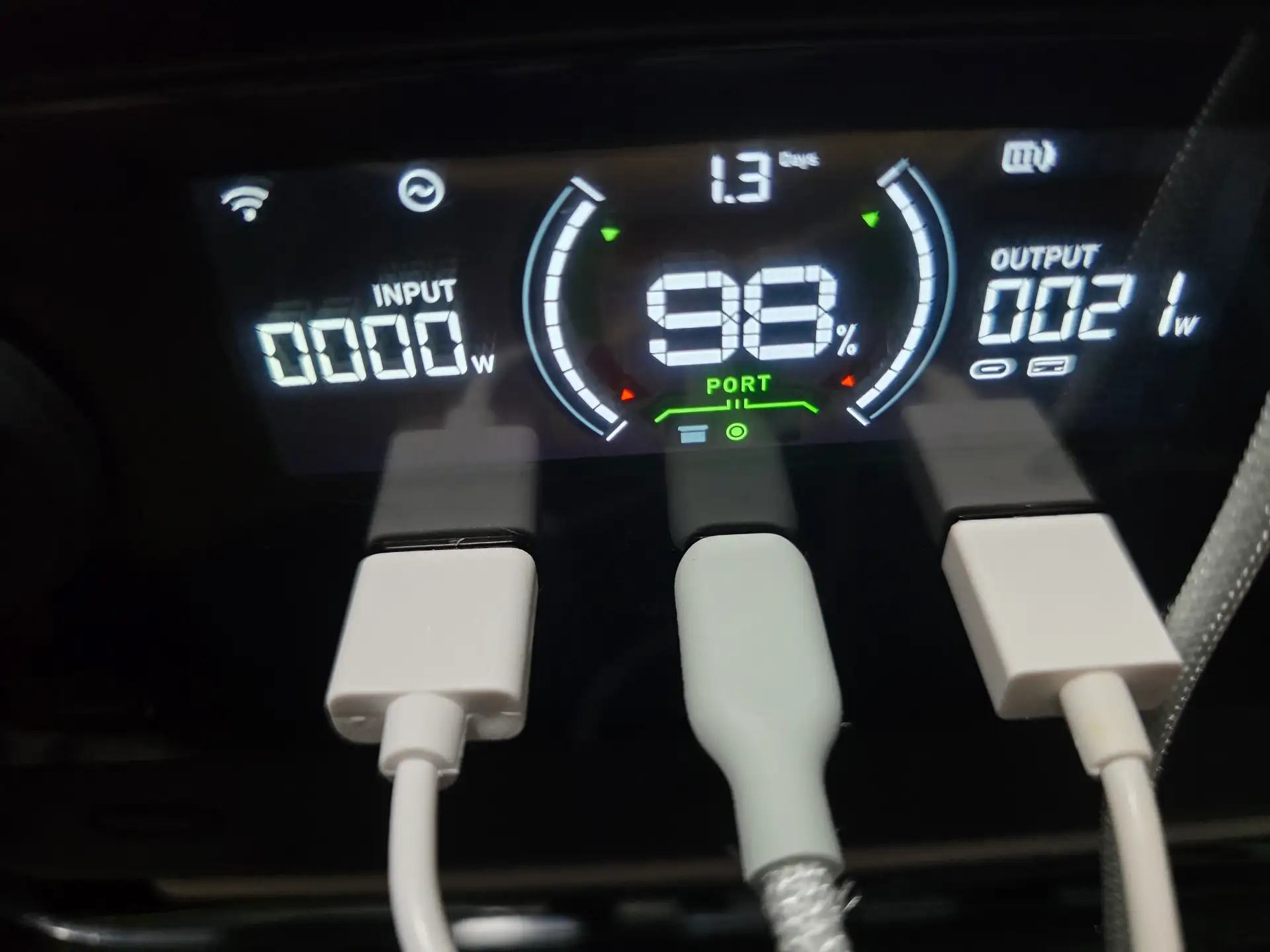 River 3 plus and 600 watt battery