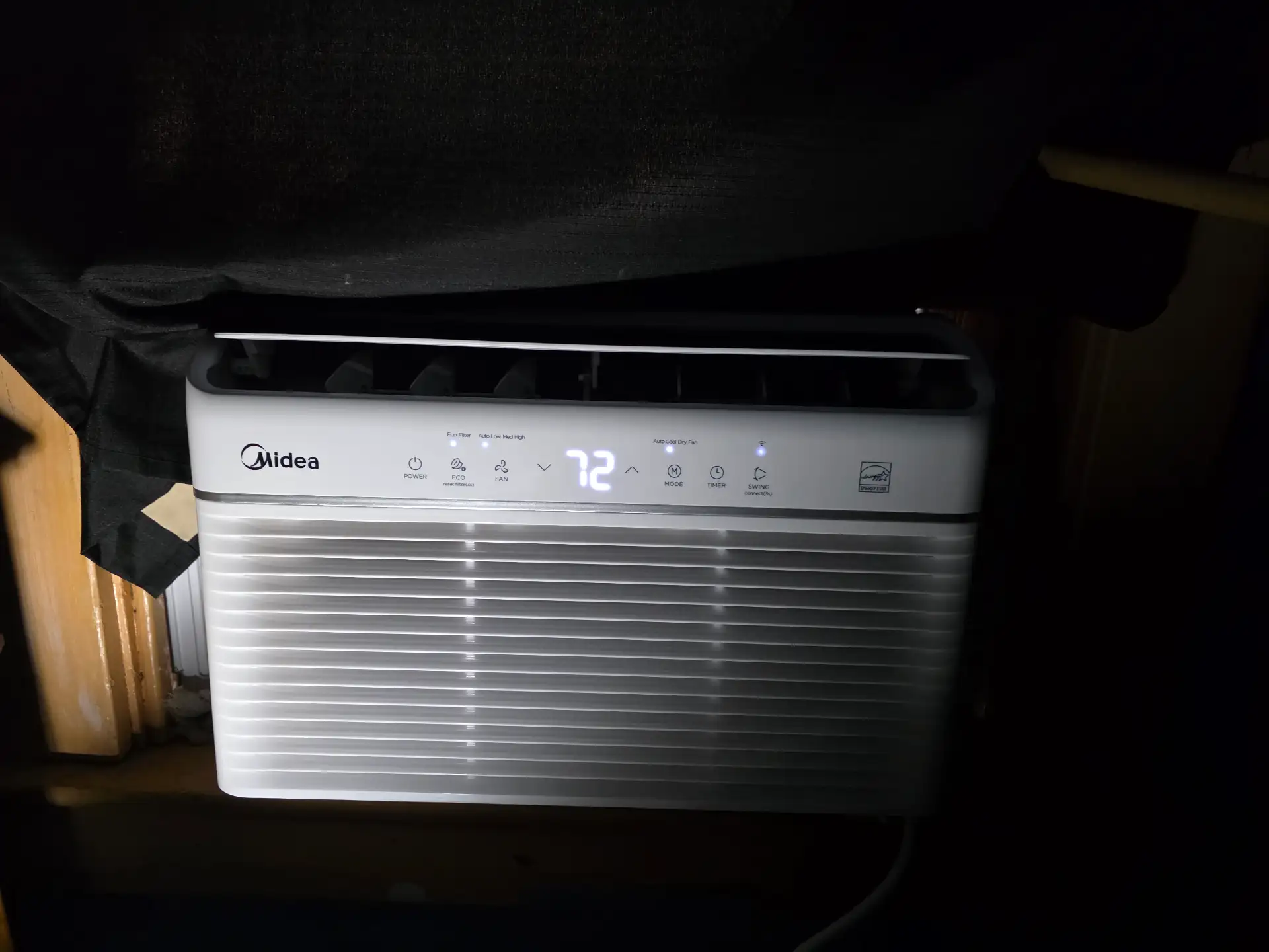 Midea inverter 8,000 btu AC