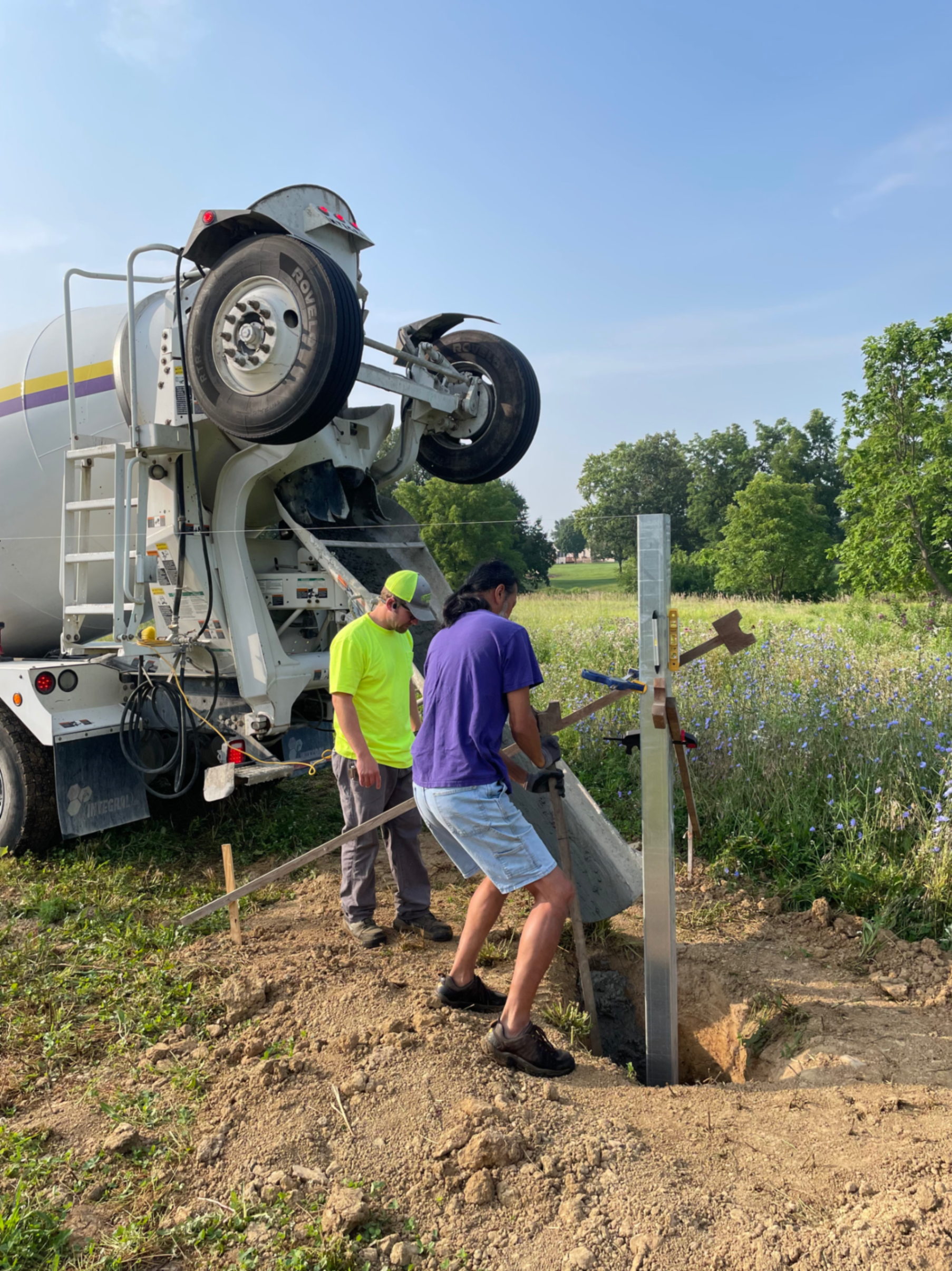 Ecoholic Ground Mounts - Day 4 - Concrete