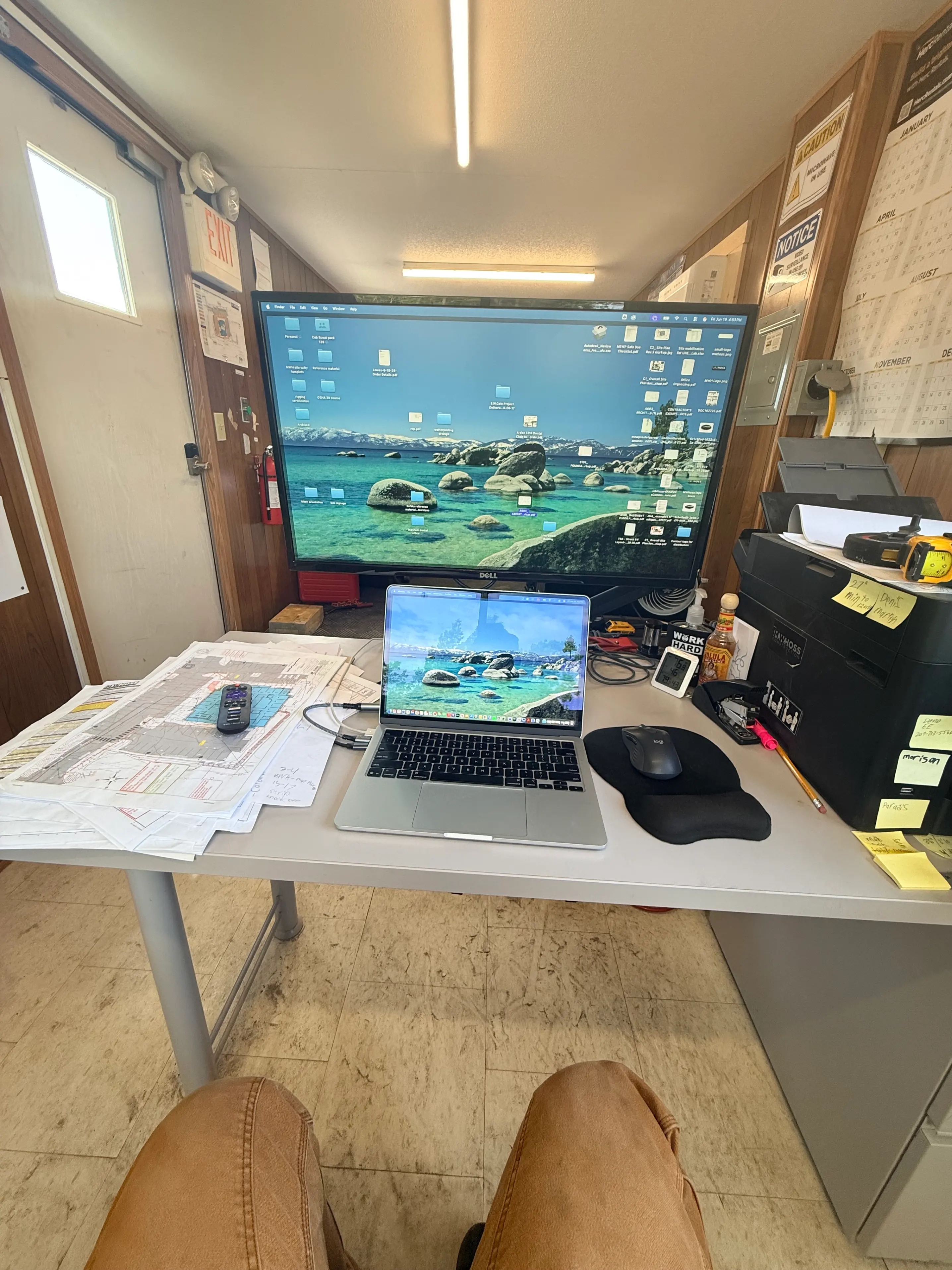 ⚡ Keep your gear powered while working on the go. Off grid power for construction field office!
